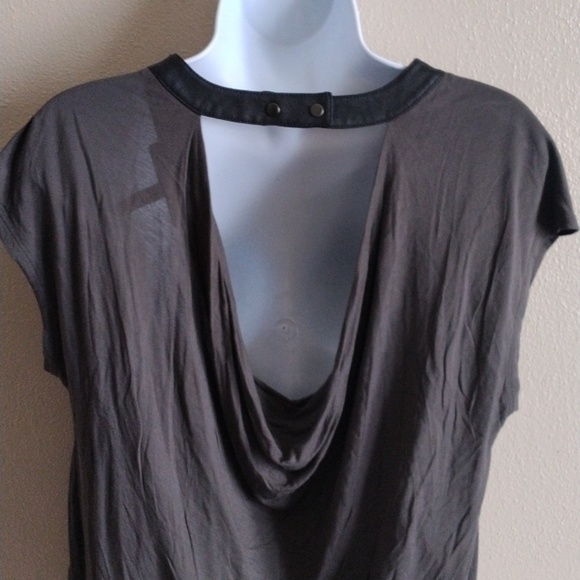 Window Back Slouchy Gray Tee, Faux Leather Neck Strap - Picture 4 of 8
